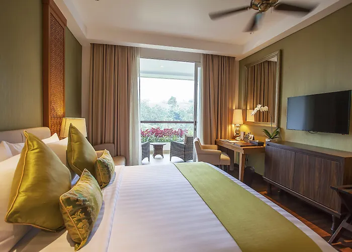 Homm Saranam Baturiti Resort