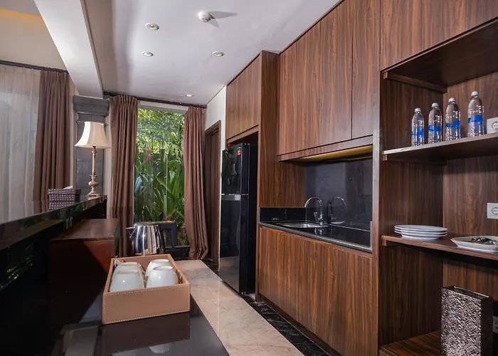 Homm Saranam Baturiti Resort 5*