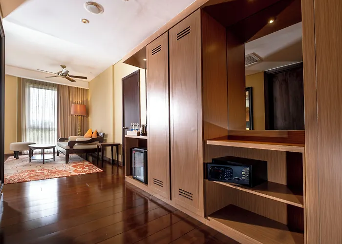 Homm Saranam Baturiti Resort 5*