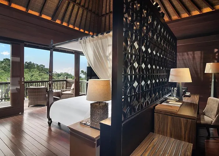 Homm Saranam Baturiti Resort